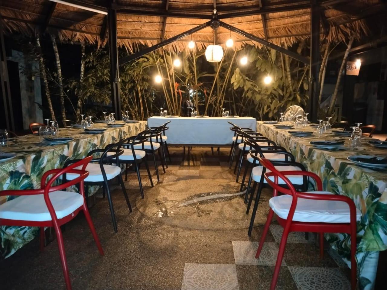 Hotel Amazon Bed And Breakfast Leticia Exterior photo