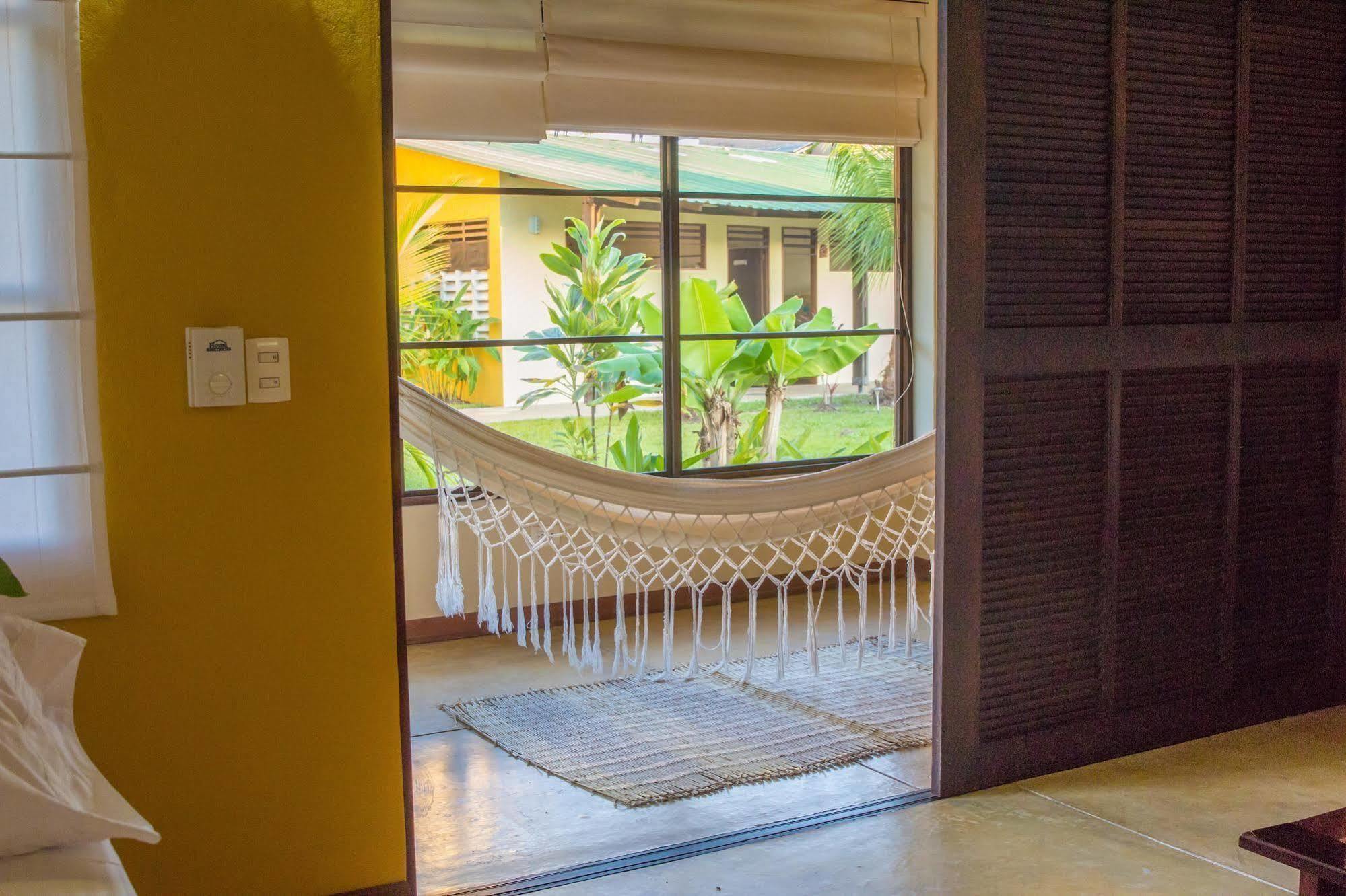 Hotel Amazon Bed And Breakfast Leticia Exterior photo